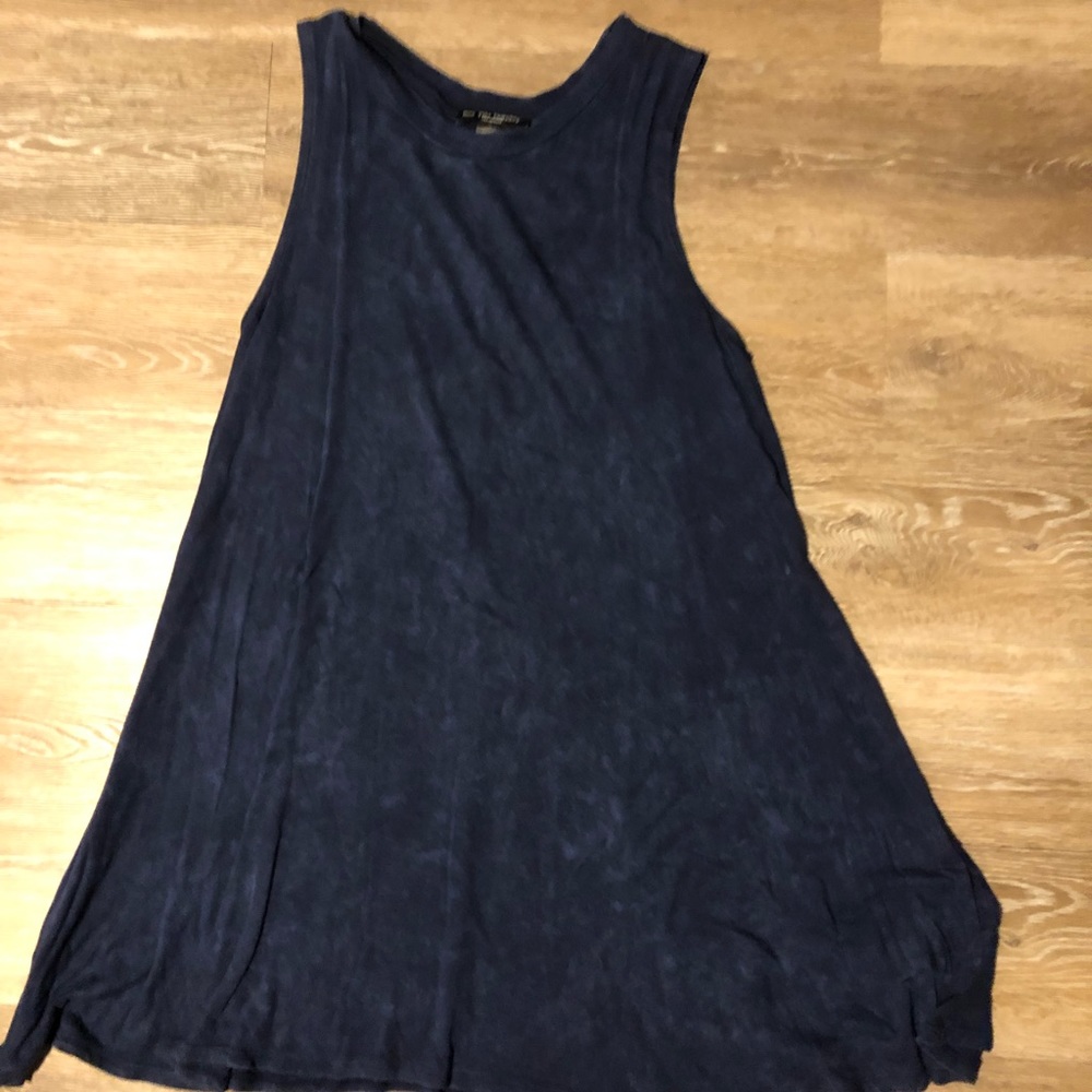 blue dress